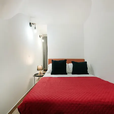 La Casa Di Romeo Al Vomero 아파트 *